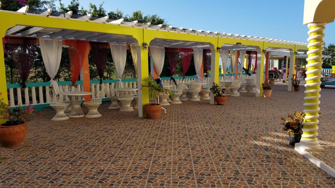 Taino Cove Hotel Трежър Бийч Екстериор снимка
